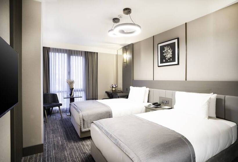 اتاق لوکس با بالکن, Arts Hotel Taksim