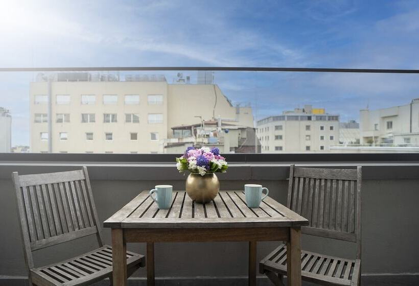 اتاق لوکس با بالکن, Arts Hotel Taksim