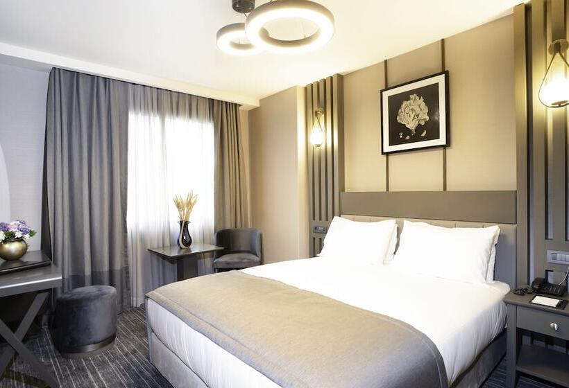 اتاق لوکس با بالکن, Arts Hotel Taksim