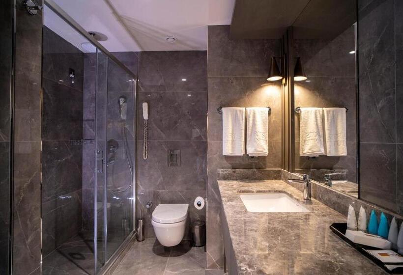 Suite with Terrace, Arts Hotel Taksim