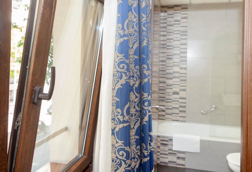 اتاق استاندارد, Castilla Guerrero