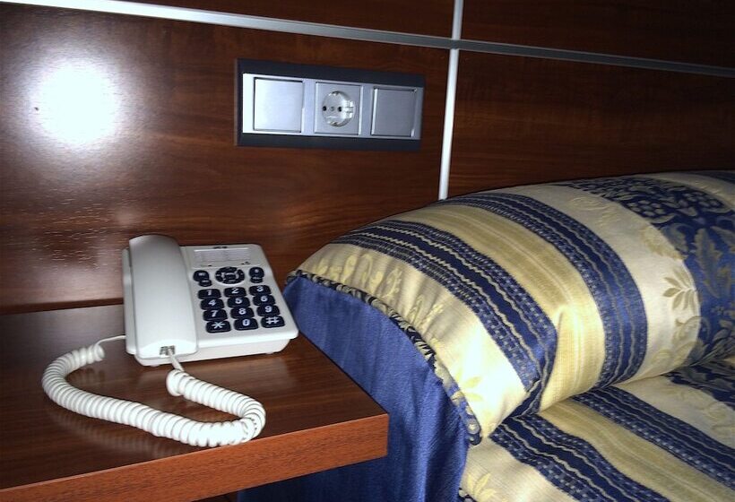 اتاق استاندارد, Castilla Guerrero