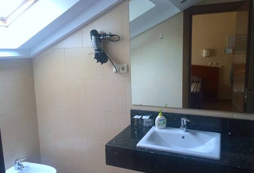 اتاق استاندارد, Castilla Guerrero