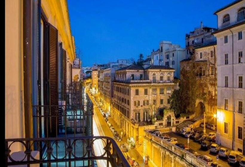 חדר סטנדרט עם מרפסת, Centro Cavour