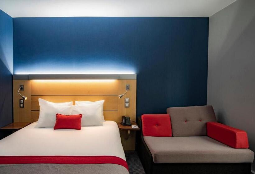 シングルデラックスルーム, Holiday Inn Express Paris Canal De La Villette, An Ihg