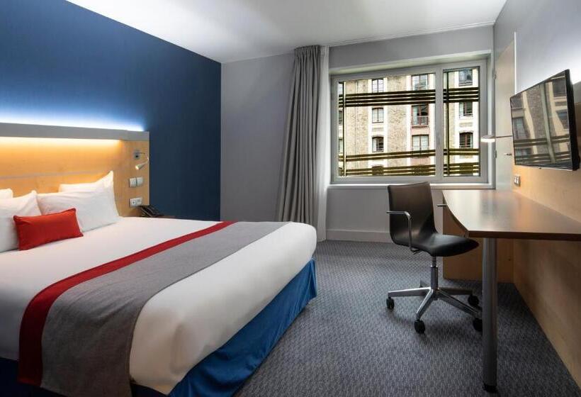 身障者適用スタンダードルーム, Holiday Inn Express Paris Canal De La Villette, An Ihg