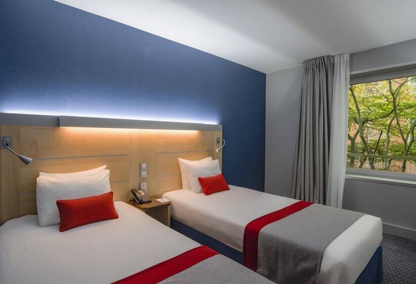 スタンダードルーム, Holiday Inn Express Paris Canal De La Villette, An Ihg