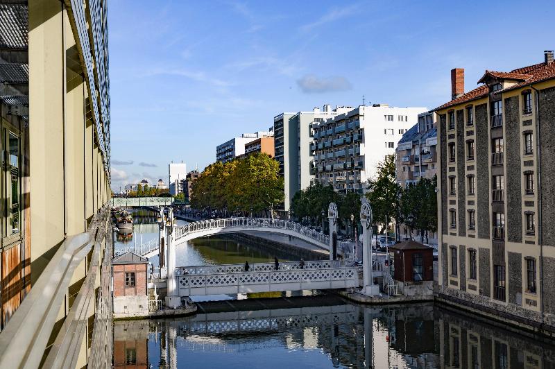シングルデラックスルーム, Holiday Inn Express Paris Canal De La Villette, An Ihg