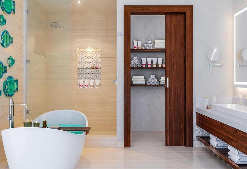 سوئیت کلوب با چشم‌انداز دریا, Sandals South Coast All Inclusive   Couples Only