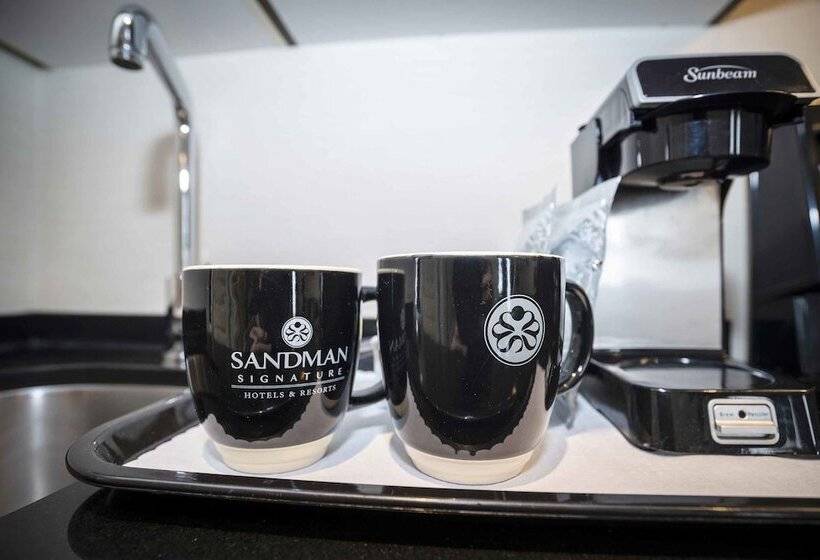スイート, Sandman Signature Toronto Airport