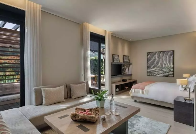 اتاق لوکس, Six Senses Douro Valley
