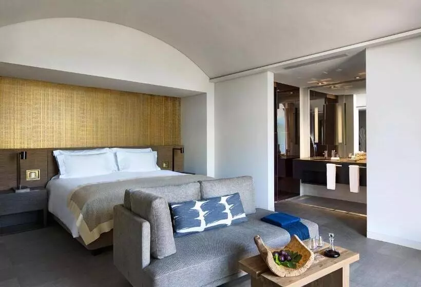 اتاق استاندارد با چشم‌انداز رودخانه, Six Senses Douro Valley