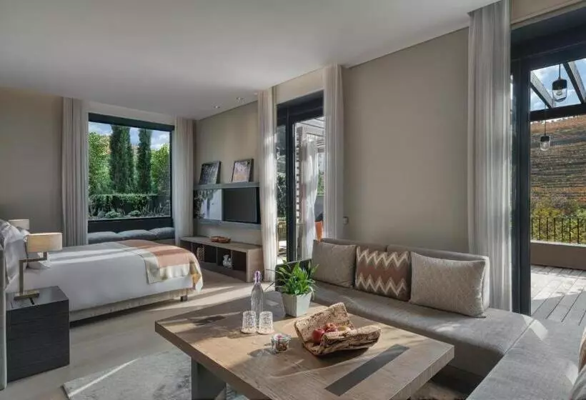 اتاق استاندارد با تراس, Six Senses Douro Valley