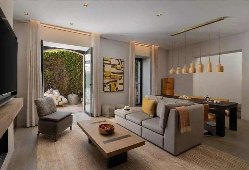 سوییت با چشم‌انداز باغ, Six Senses Douro Valley