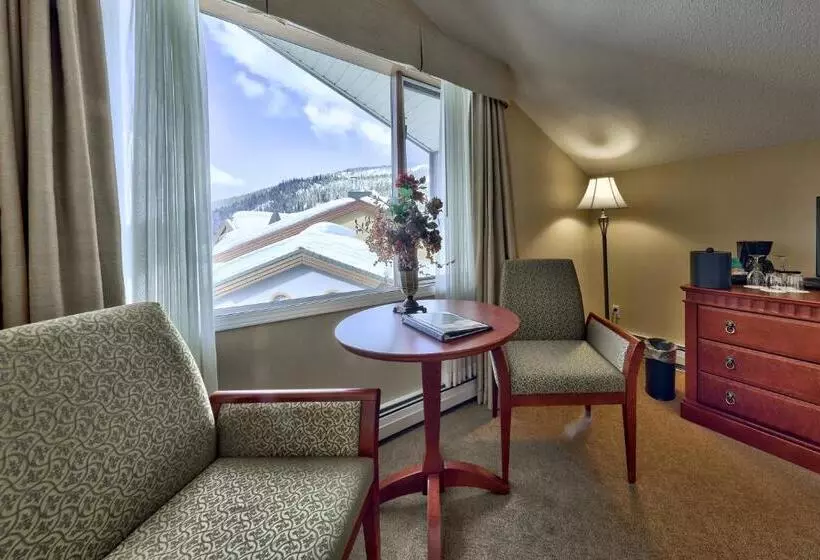 سوئیت با تخت بزرگ, Sun Peaks Lodge