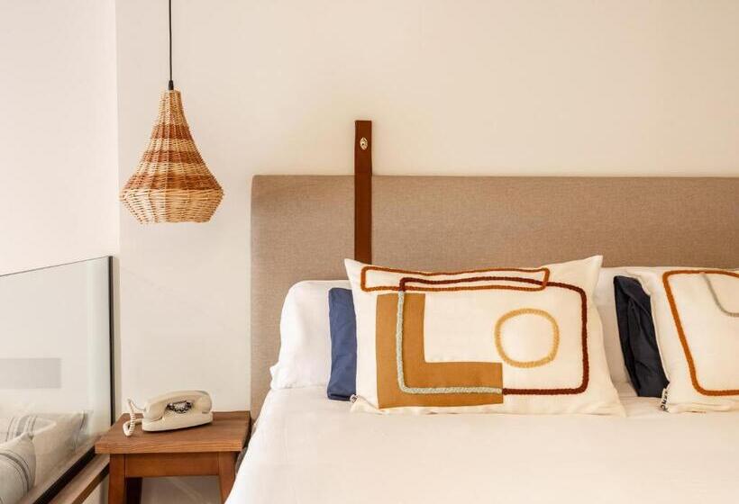 جناح جونيور مطل على الحديقة, Zel Costa Brava