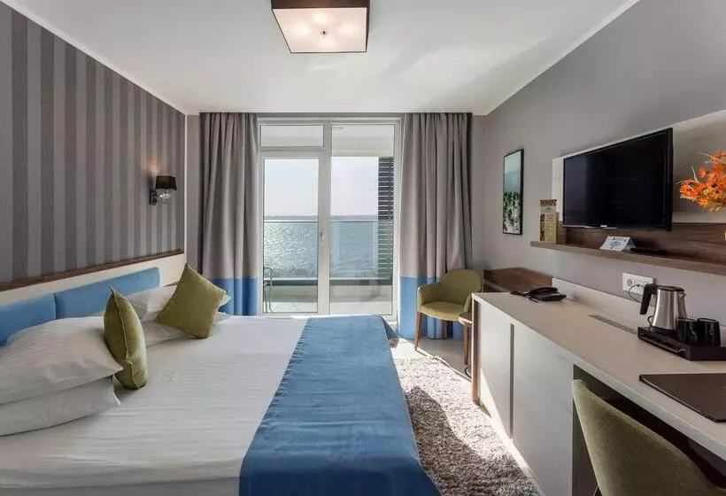 اتاق استاندارد با چشمانداز دریاچه, Splendid Conference & Spa Hotel – Adults Only