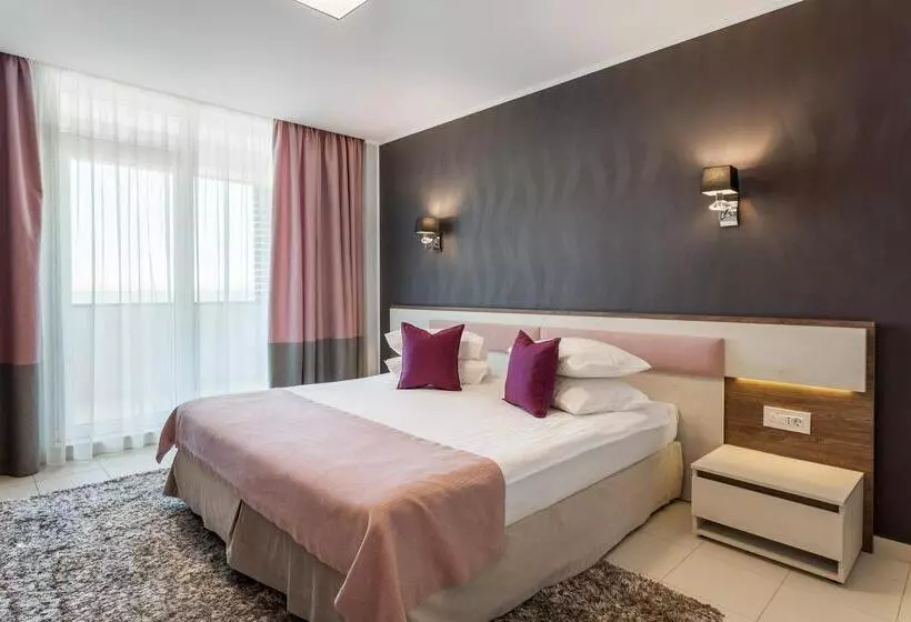 اتاق استاندارد با چشمانداز دریاچه, Splendid Conference & Spa Hotel – Adults Only