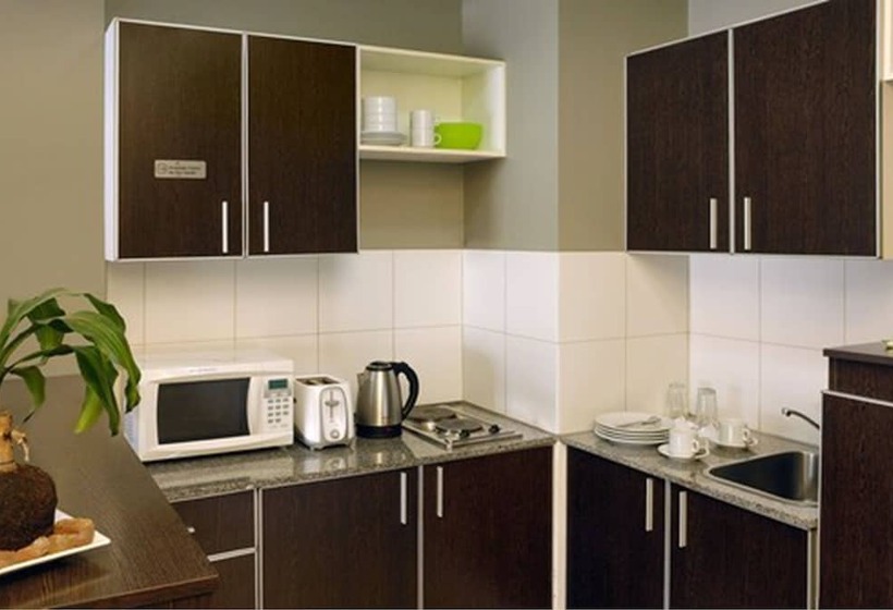 استودیوی سوپریور, Up Studios