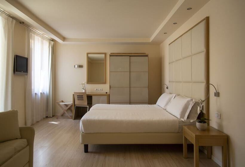 스탠다드 트리플 룸, Antico Borgo