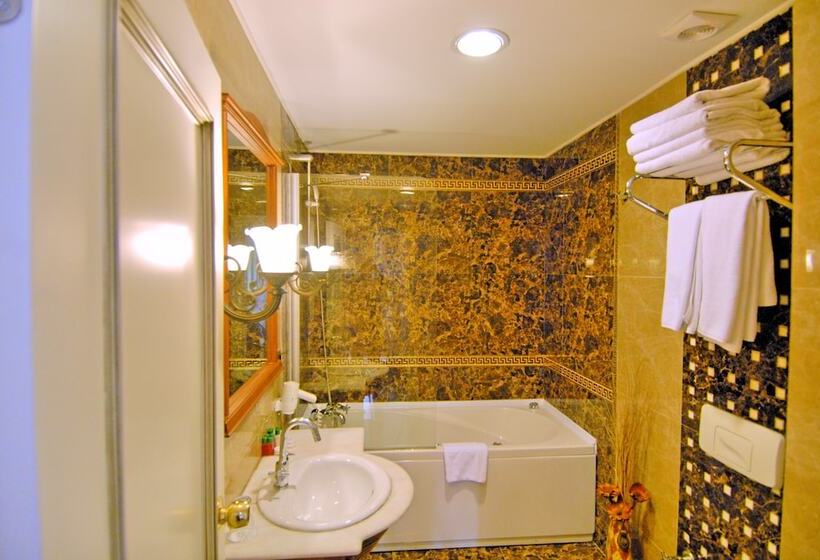 سوئیت با بالکن, Aspen Hotel Kaleiçi