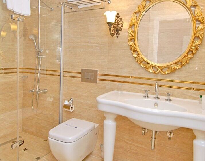 اتاق لوکس با بالکن, Aspen Hotel Kaleiçi