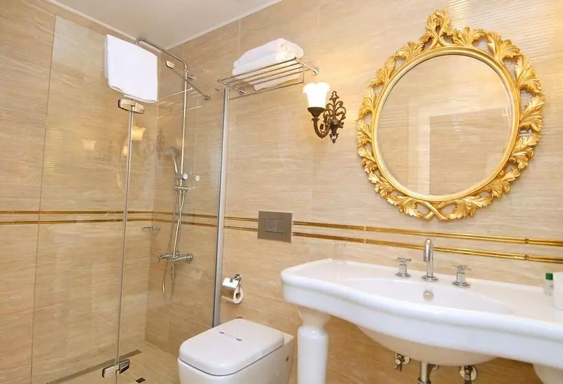 اتاق لوکس با بالکن, Aspen Hotel Kaleiçi