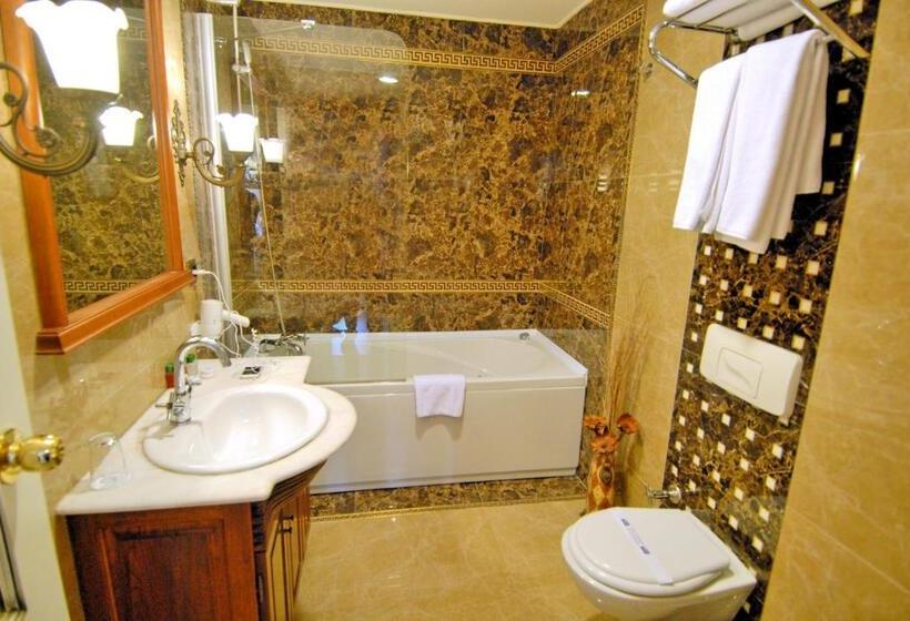 سوئیت با بالکن, Aspen Hotel Kaleiçi