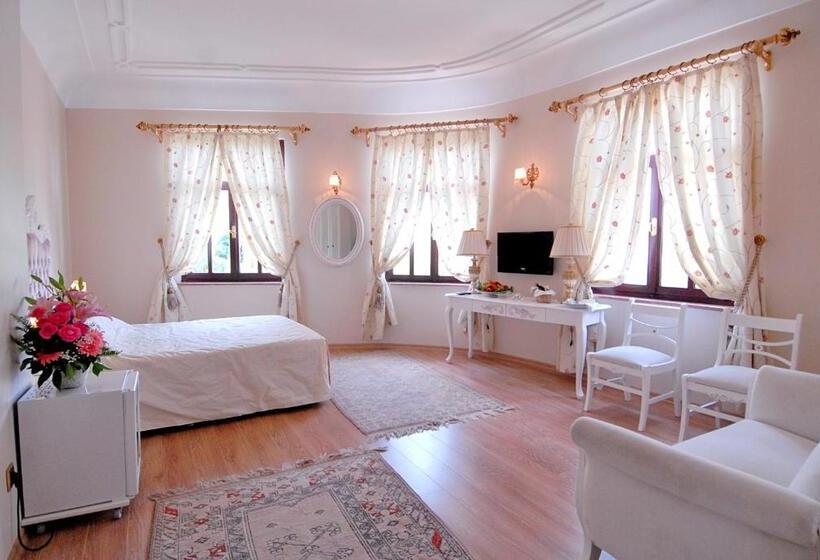 سوئیت با بالکن, Aspen Hotel Kaleiçi