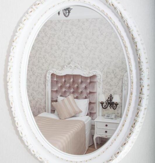 اتاق لوکس با چشم‌انداز باغ, Aspen Hotel Kaleiçi