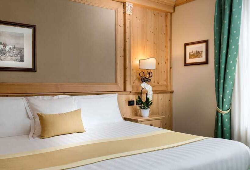 주니어 스위트, Cristallo