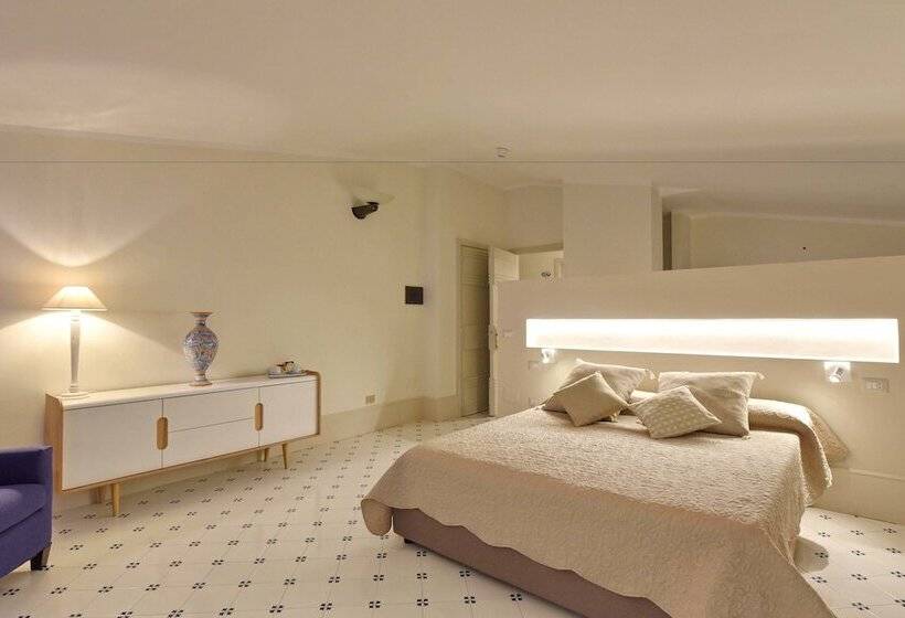 디럭스 스위트 바다 전망, Garden Riviera