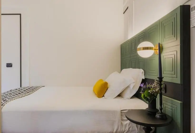 اتاق استاندارد یک نفره, Joivy Together Florence Urban Resort