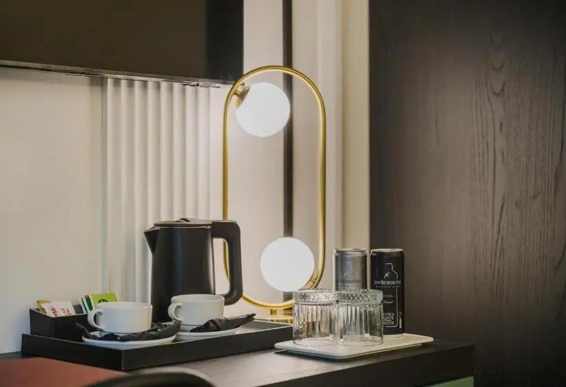 اتاق لوکس, Joivy Together Florence Urban Resort