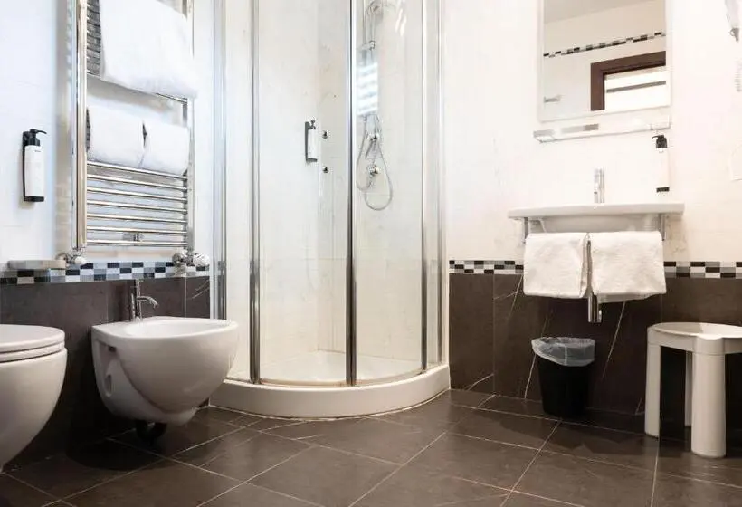 سوییت جونیور, Joivy Together Florence Urban Resort