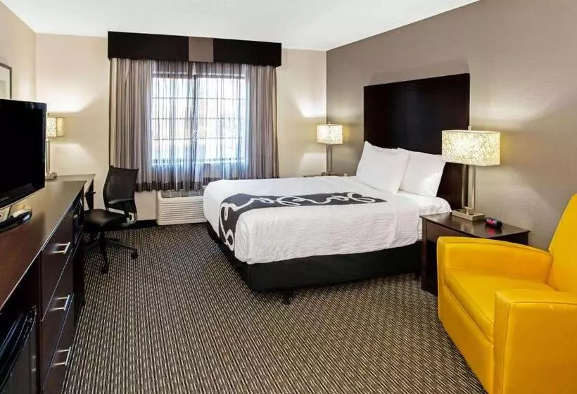 身障者適用スタンダードルーム, La Quinta By Wyndham Milwaukee Delafield
