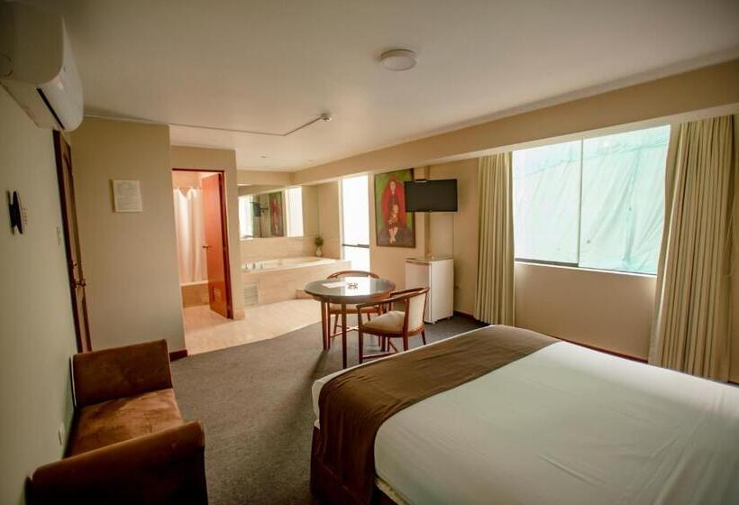 수피리어 스위트, Park Suites