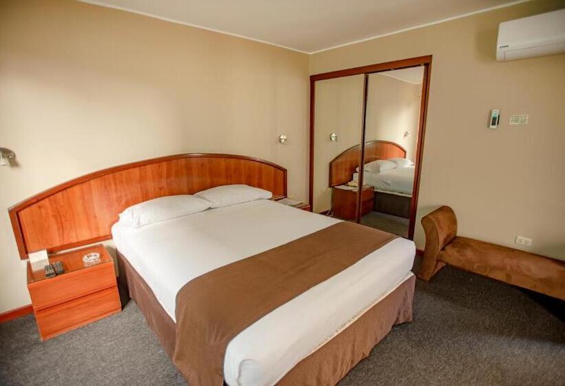 수피리어 스위트, Park Suites