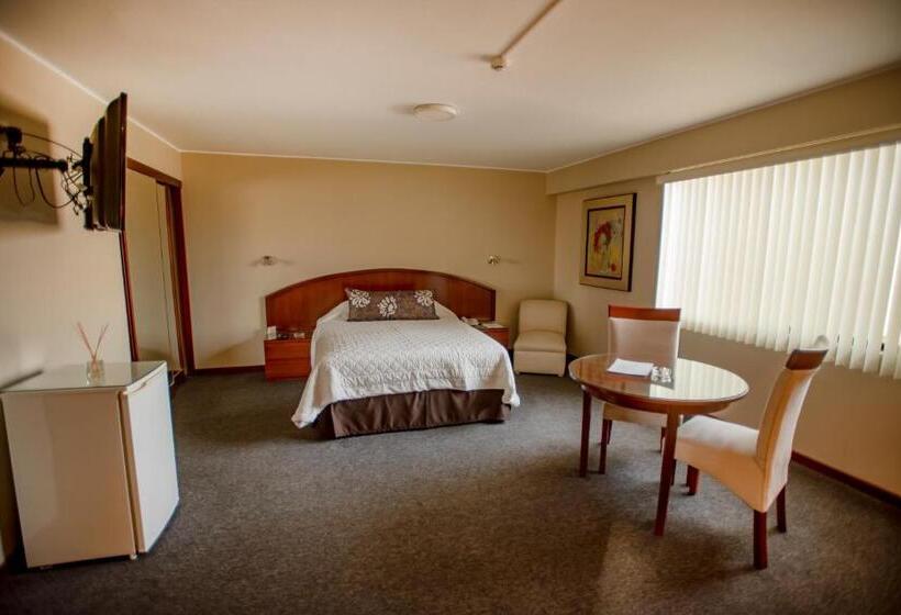 디럭스 스위트, Park Suites