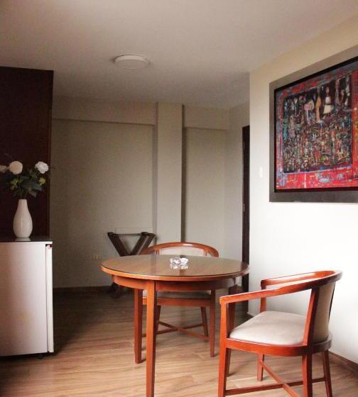 주니어 스위트, Park Suites