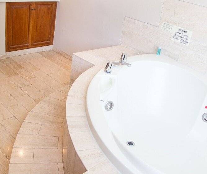 수피리어 스위트, Park Suites