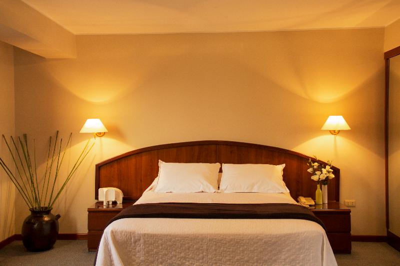 Полулюкс, Park Suites