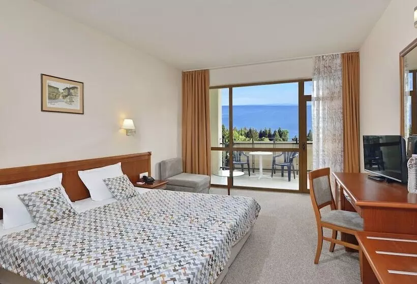 اتاق استاندارد با چشم‌انداز دریا, Sol Nessebar Bay All Inclusive