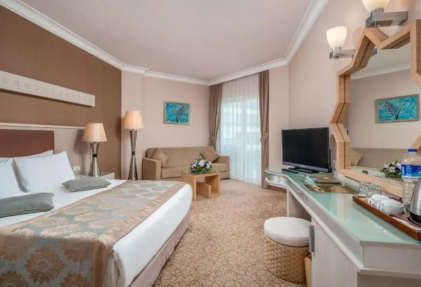 اتاق استاندارد اینتریور, Mukarnas Spa & Resort