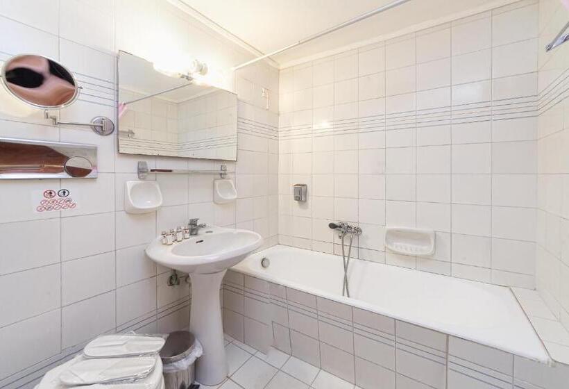 شقة غرفتين, Olympic Suites