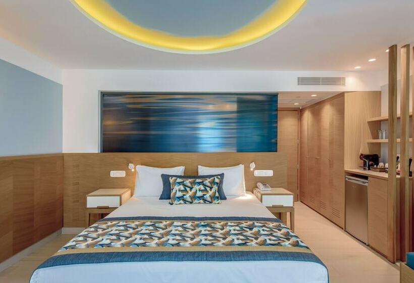 Номер Superior Вид на Бассейн, Lyttos Mare