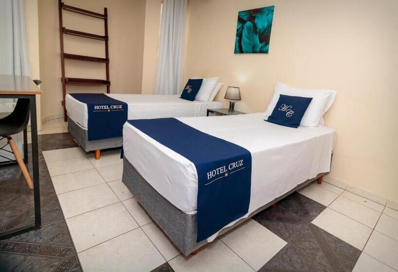 スタンダードルーム, Cruz