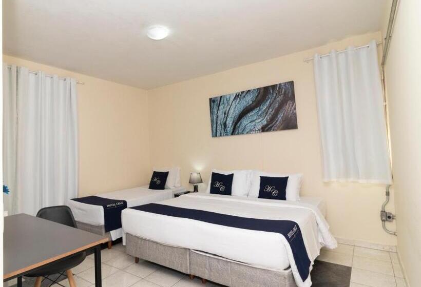 スーペリアトリプルルーム, Cruz