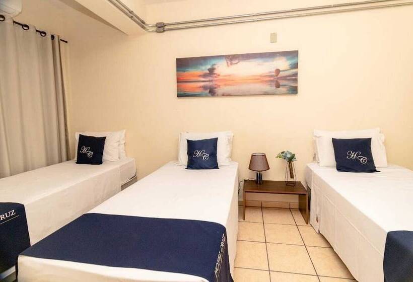 スーペリアトリプルルーム, Cruz