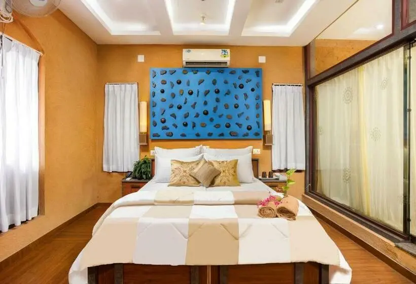 バルコニー付きデラックスルーム, Munkudil Ayurveda & Yoga Retreat